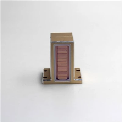 808Nm 300W 500W 600W Puls Bar Diode Laser Diode Bar Chip til hårfjernelse